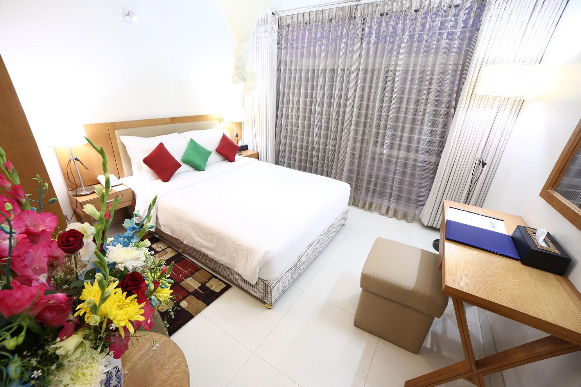 Nascent Gardenia Luxury Suites ダッカ エクステリア 写真
